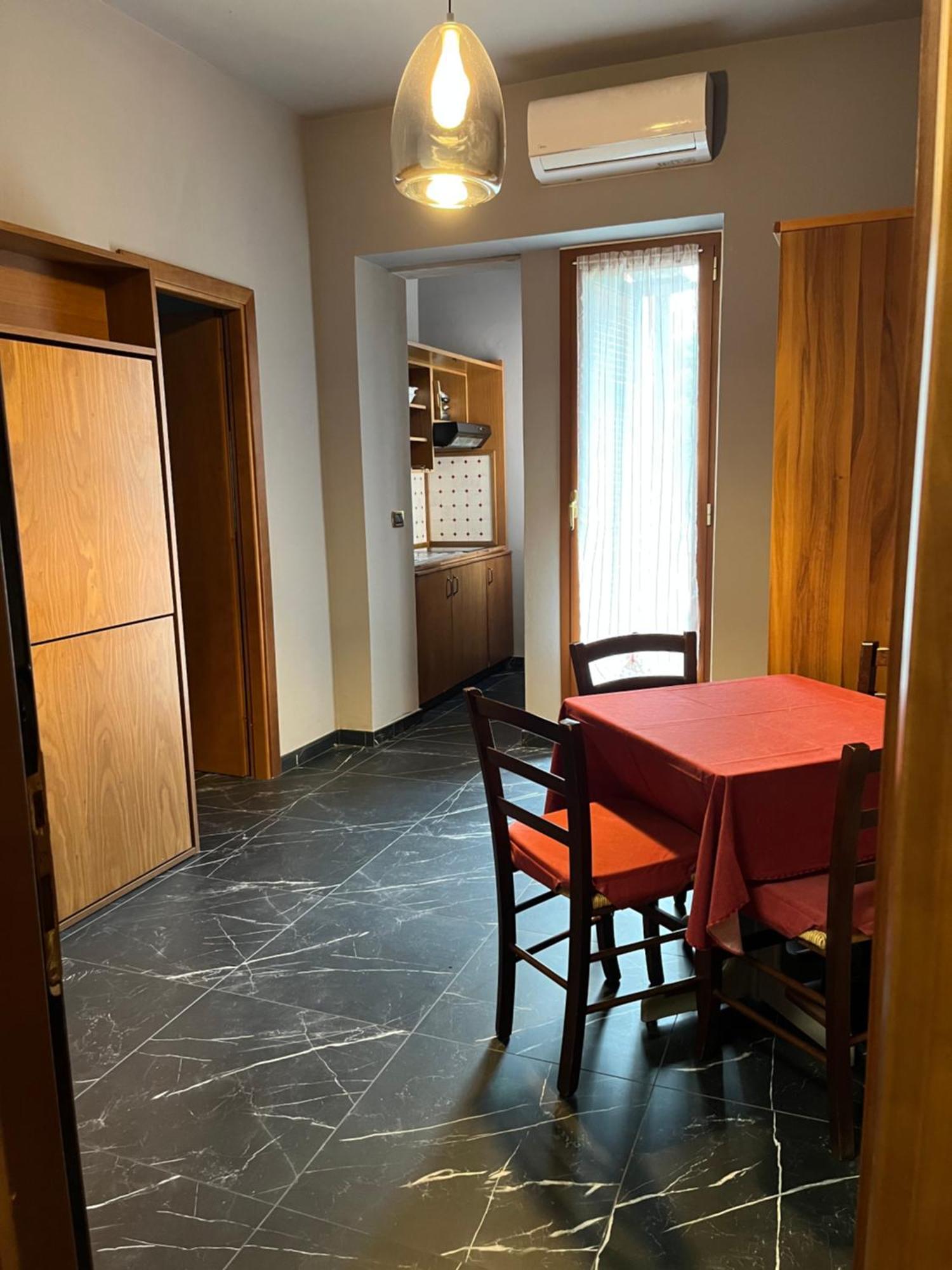 Hotel Residence Paradiso 모네글리아 외부 사진