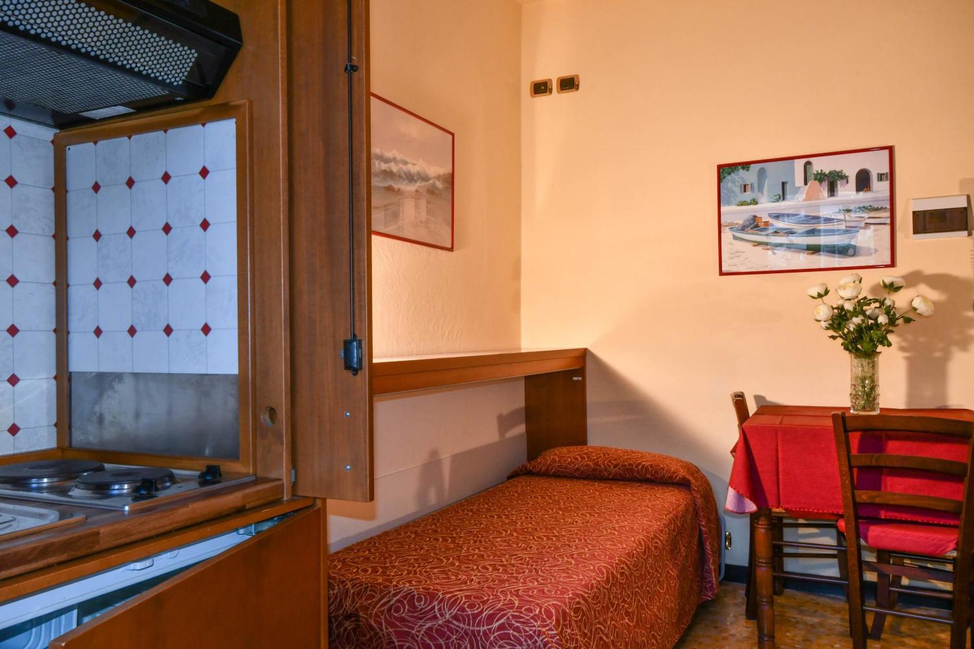 Hotel Residence Paradiso 모네글리아 객실 사진