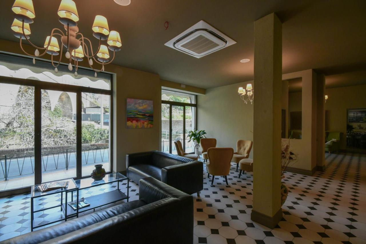 Hotel Residence Paradiso 모네글리아 외부 사진